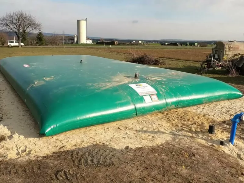 Instalación de un tanque de incendios en Austria